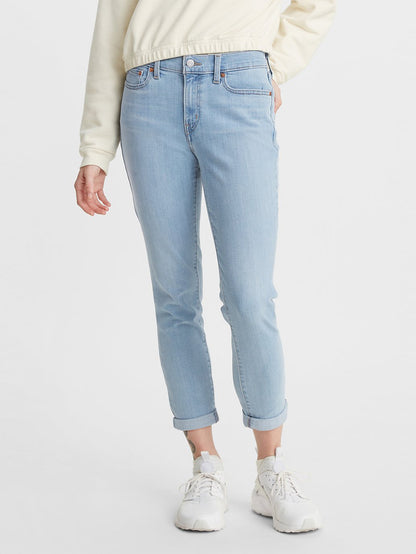 Levi's® 女款新男友風牛仔褲
