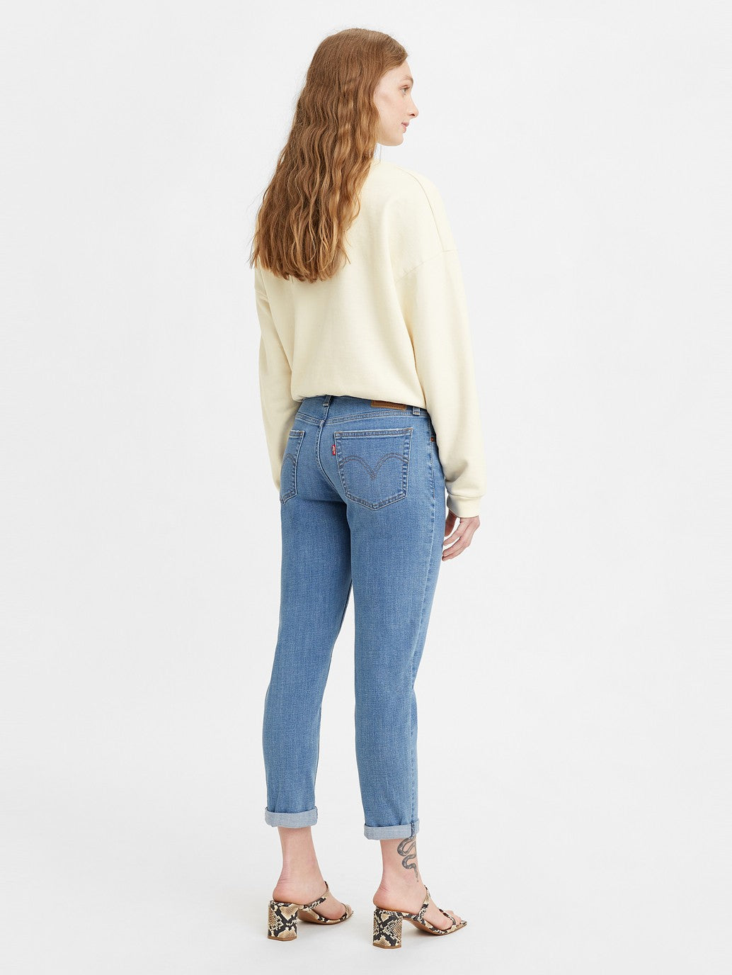 Levi's® 女款新男友風牛仔褲