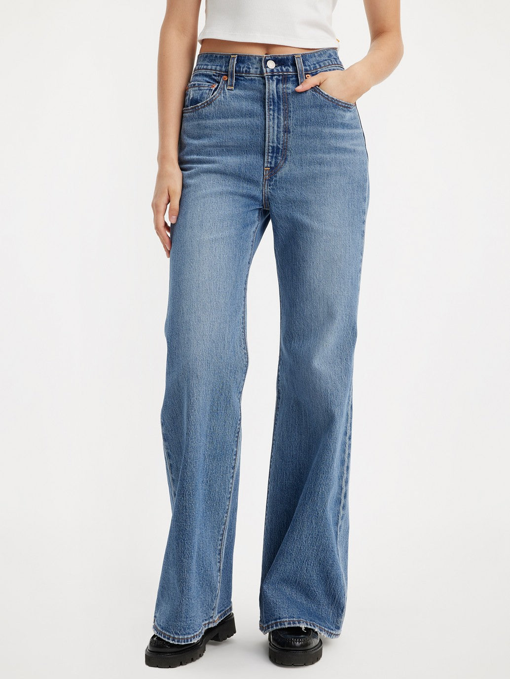 Levi's® Women's Ribcage Bell Jeans