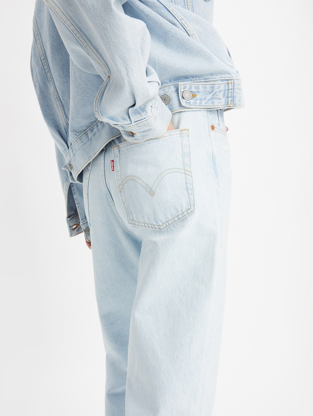 Levi's® Women's Ribcage Straight Ankle Jeans