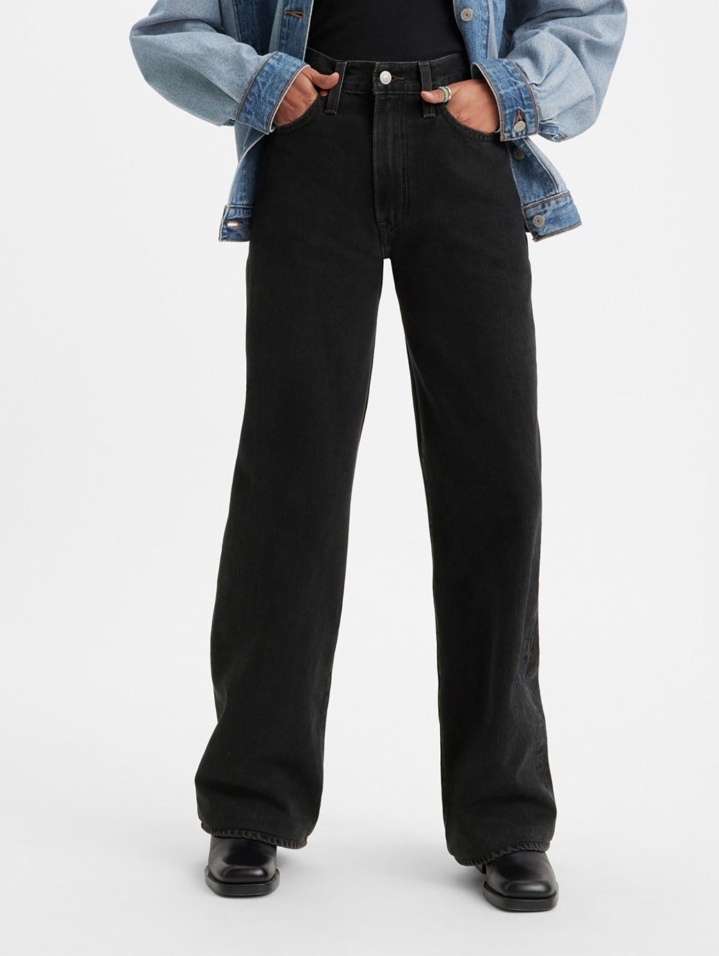 Levi's® 女款 Ribcage 寬腿牛仔褲
