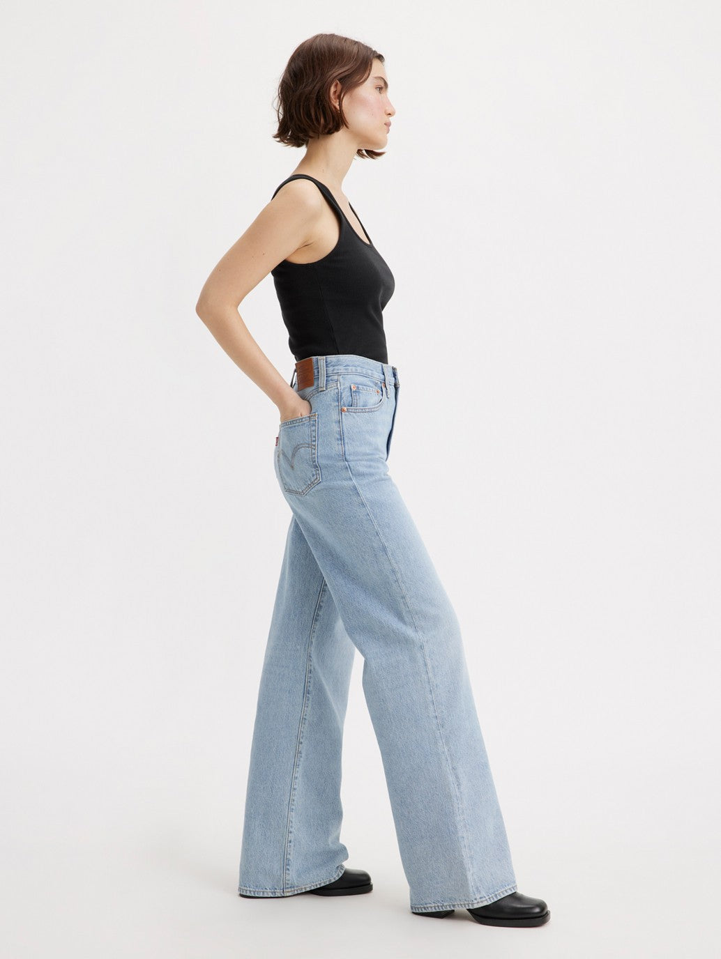 [NewJeans MINJI 所穿] Levi's® 女款 Ribcage 寬腿牛仔褲